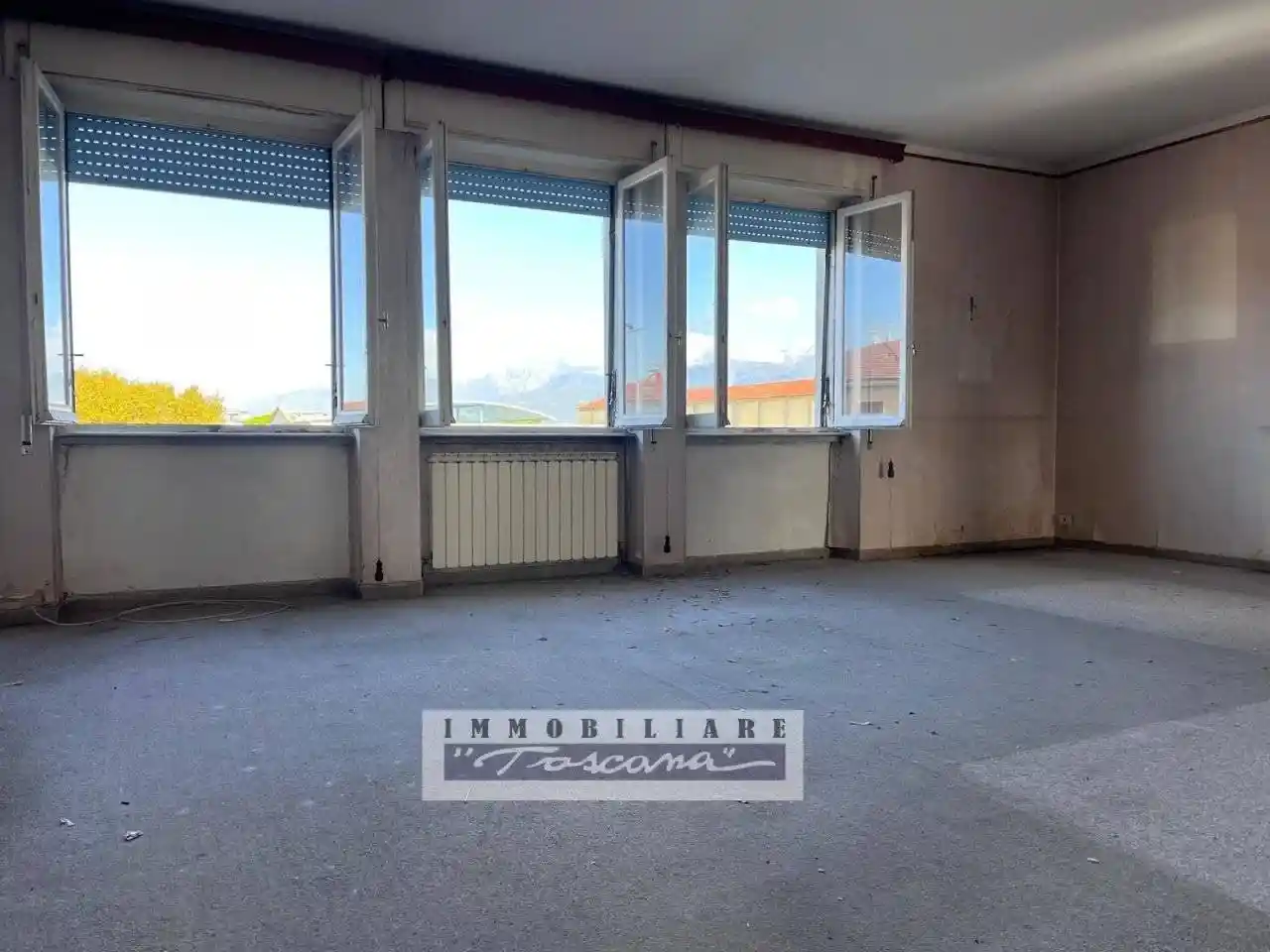 Appartamento in vendita a Viareggio