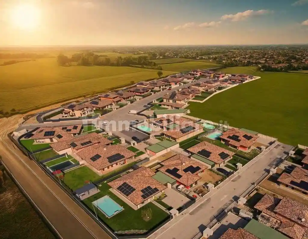 Villa in vendita a Voghera