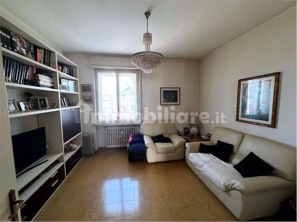 Appartamento in vendita a Voghera