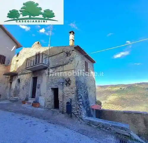 Appartamento in vendita a Monteleone Sabino