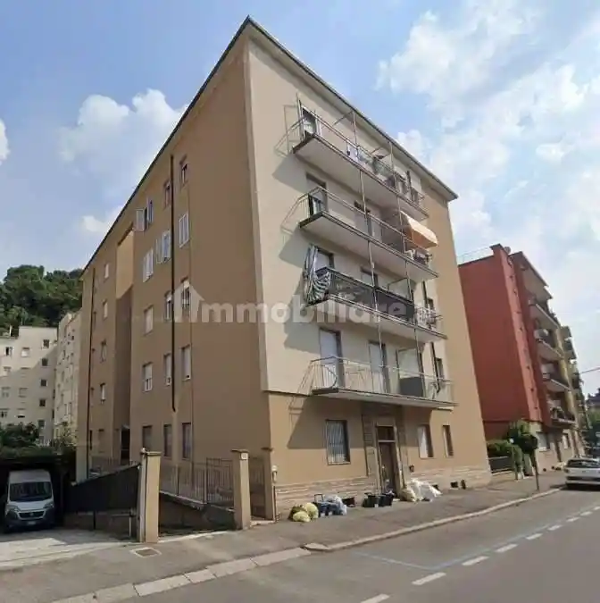 Appartamento in vendita a Brescia