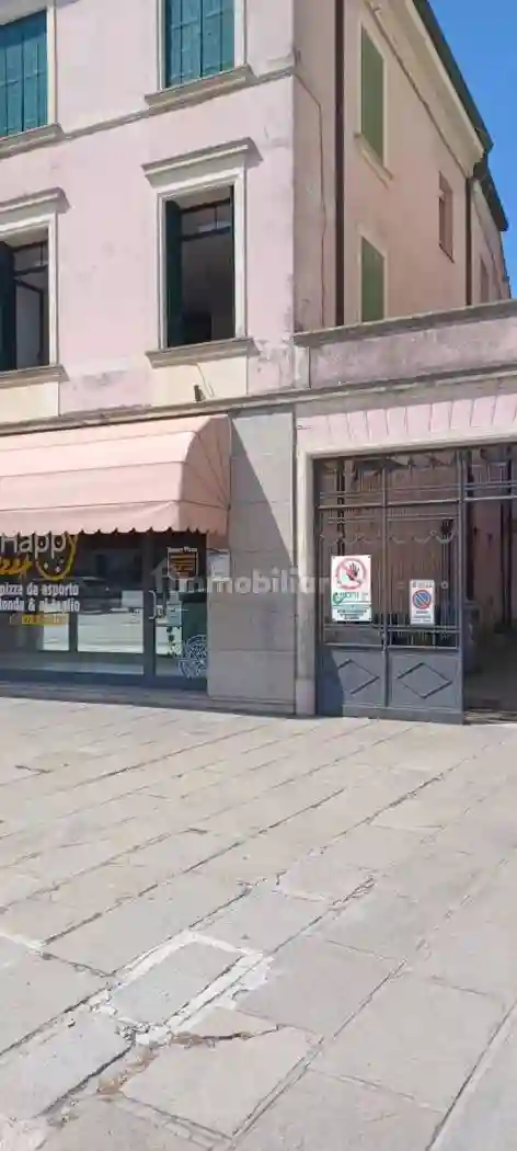 Palazzo - Edificio - foto 2