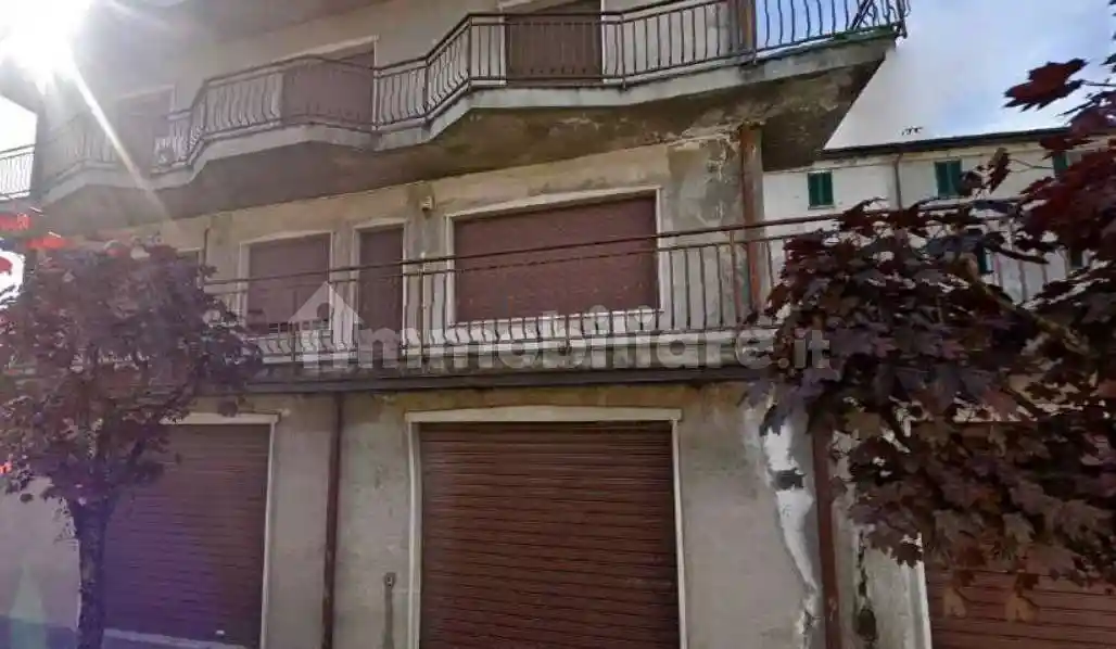 Appartamento in vendita a Anzano del Parco