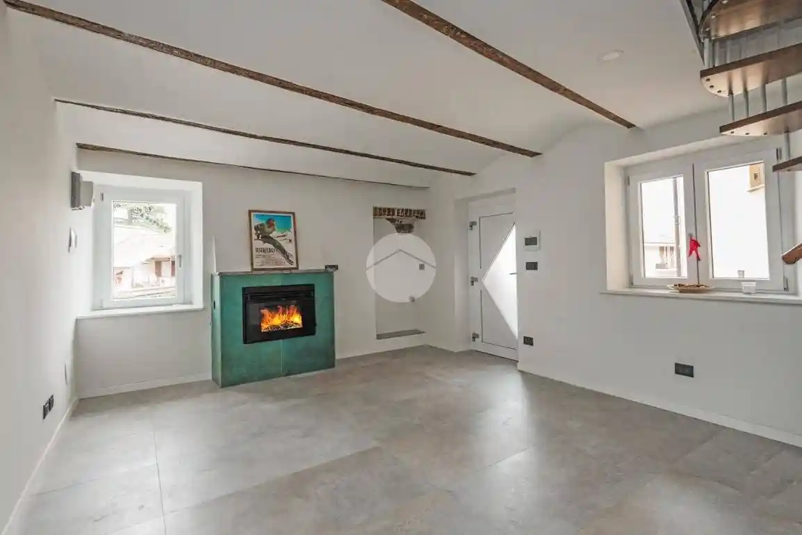 Casa indipendente in vendita a Giaveno