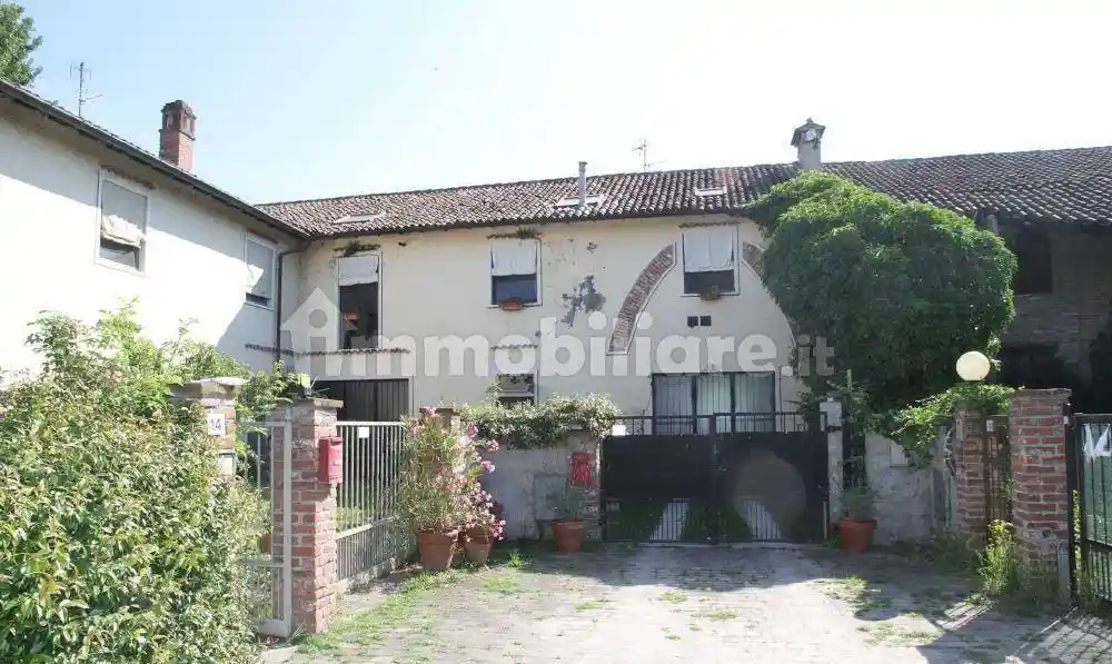 Casa indipendente in vendita a Zerbolò