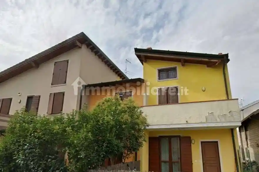 Appartamento in vendita a Ghedi