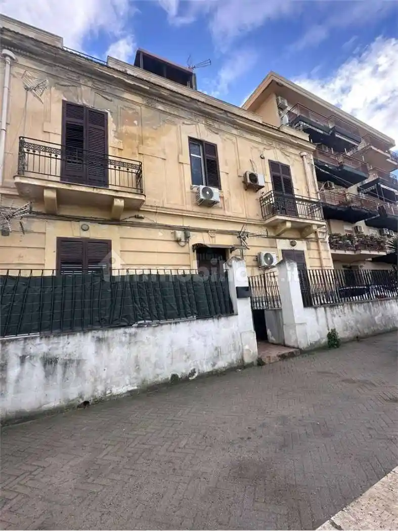 Appartamento in vendita a Palermo