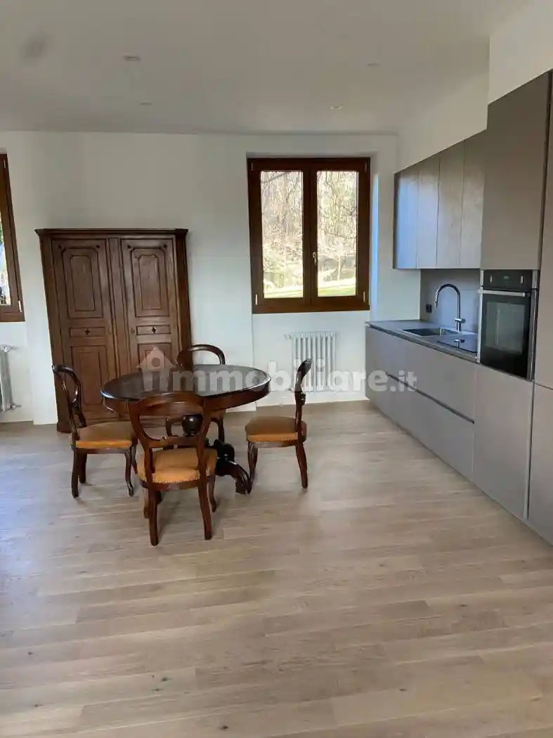 Appartamento in affitto a Casciago