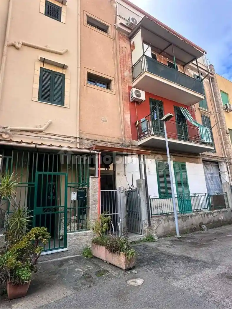 Appartamento in vendita a Palermo