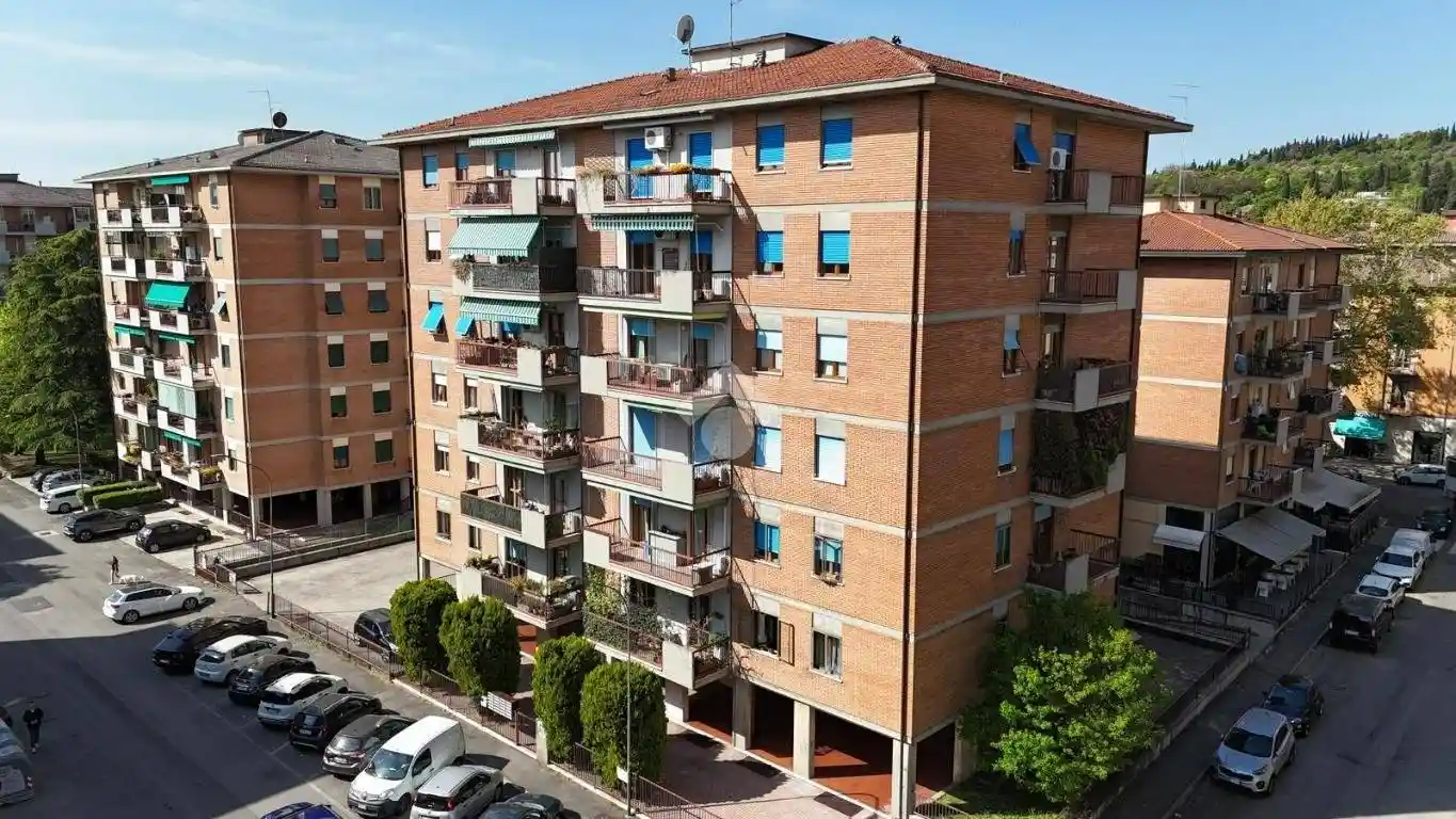 Appartamento in vendita a Verona