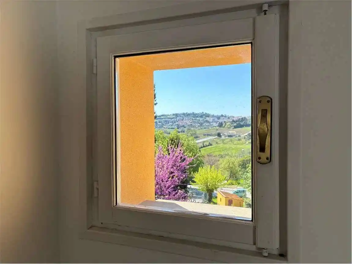 Casa indipendente in vendita a Ancona