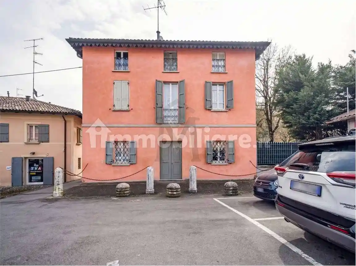 Villa in vendita a Reggio Emilia