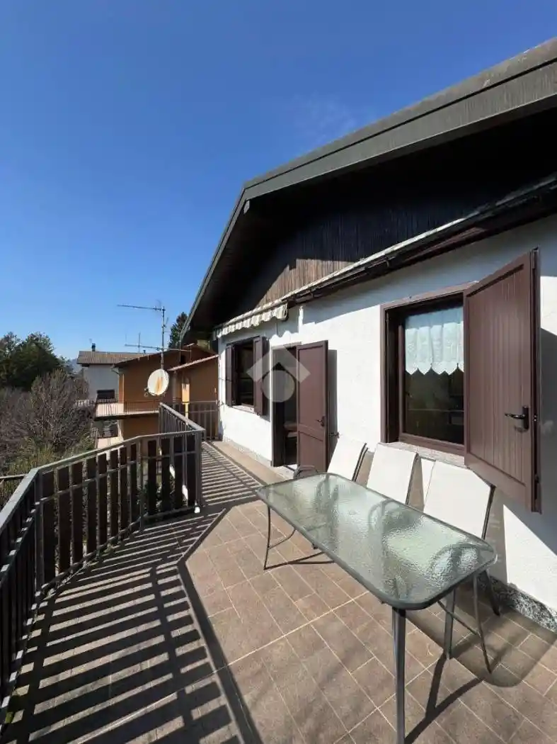 Villa in vendita a Centro Valle Intelvi