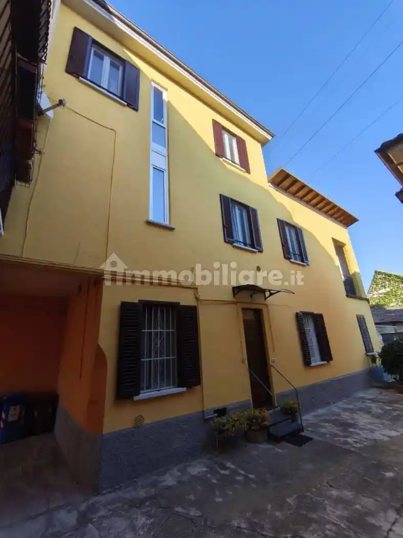 Appartamento in vendita a Pavia