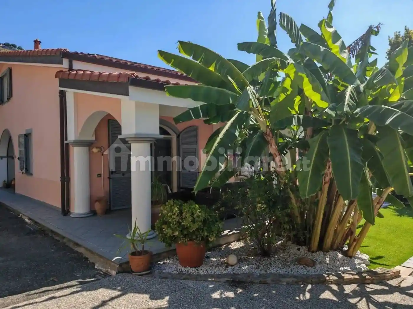 Villa in vendita a Sanremo