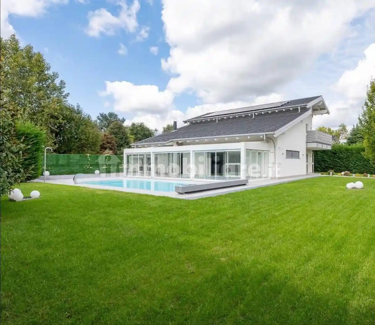 Villa in vendita a Cassano Magnago