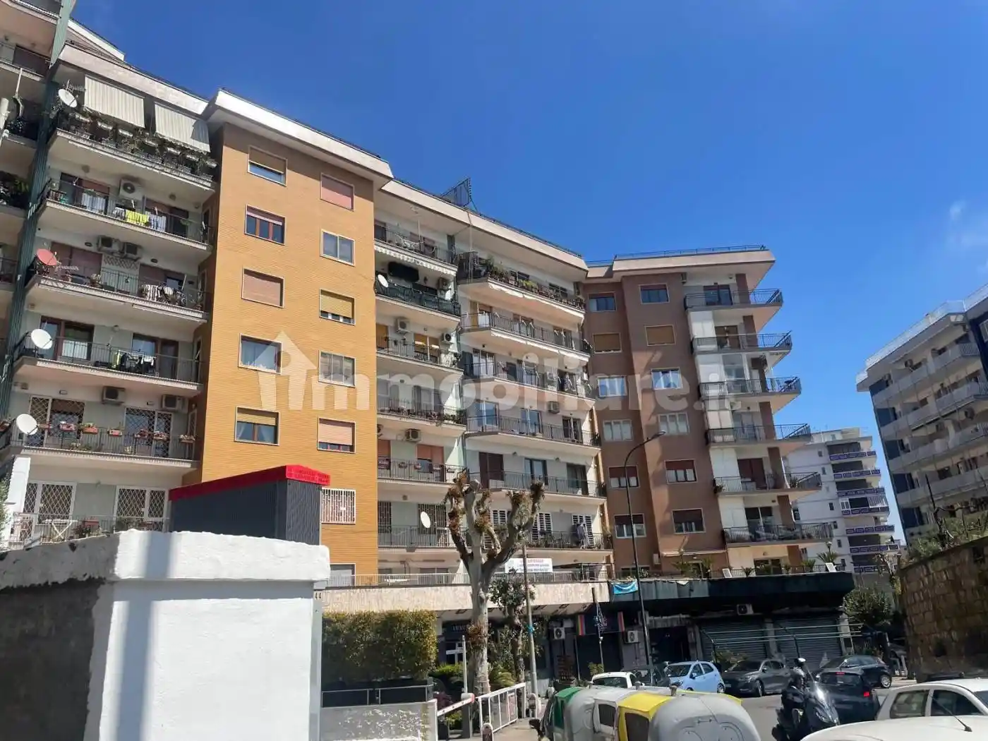 Appartamento in vendita a Napoli