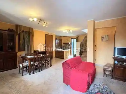 Villa in vendita a Correzzola