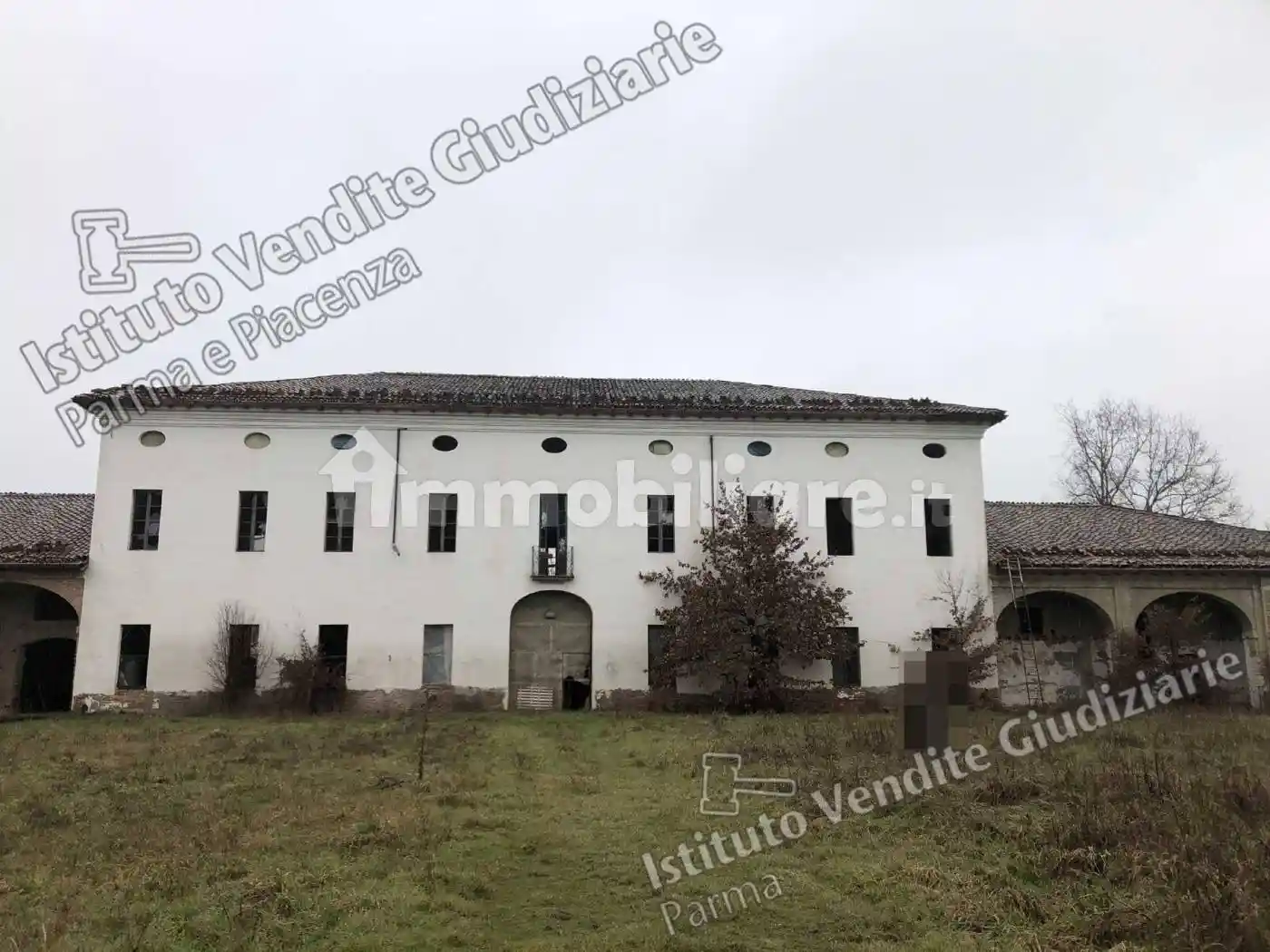 Palazzo - Stabile in vendita a Busseto