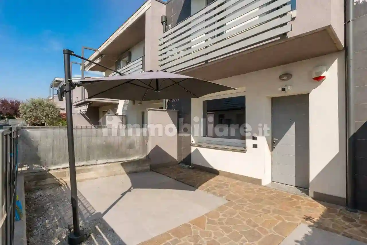 Villetta a schiera - foto 2