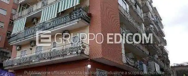 Appartamento in vendita a Napoli