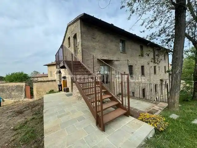 Appartamento in affitto a Castell'Arquato