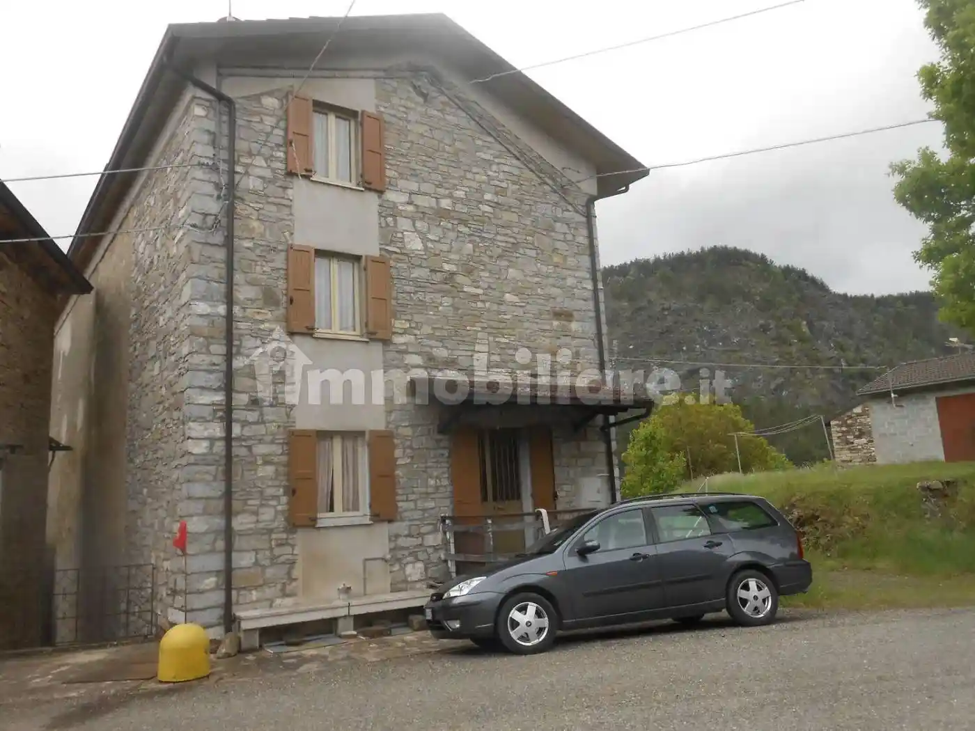 Villa in vendita a Corte Brugnatella