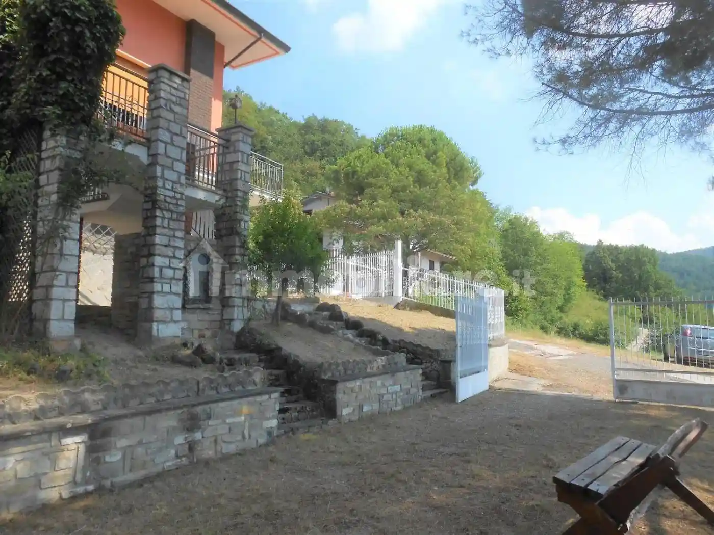 Villa in vendita a Alta Val Tidone