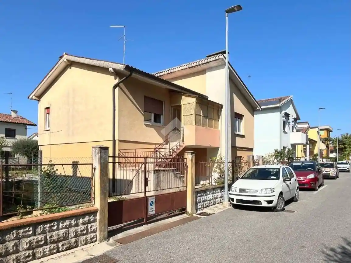 Casa indipendente in vendita a Cervignano del Friuli