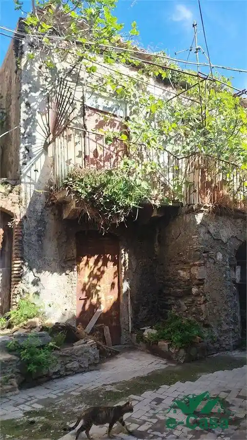 Rustico - Casale in vendita a Messina