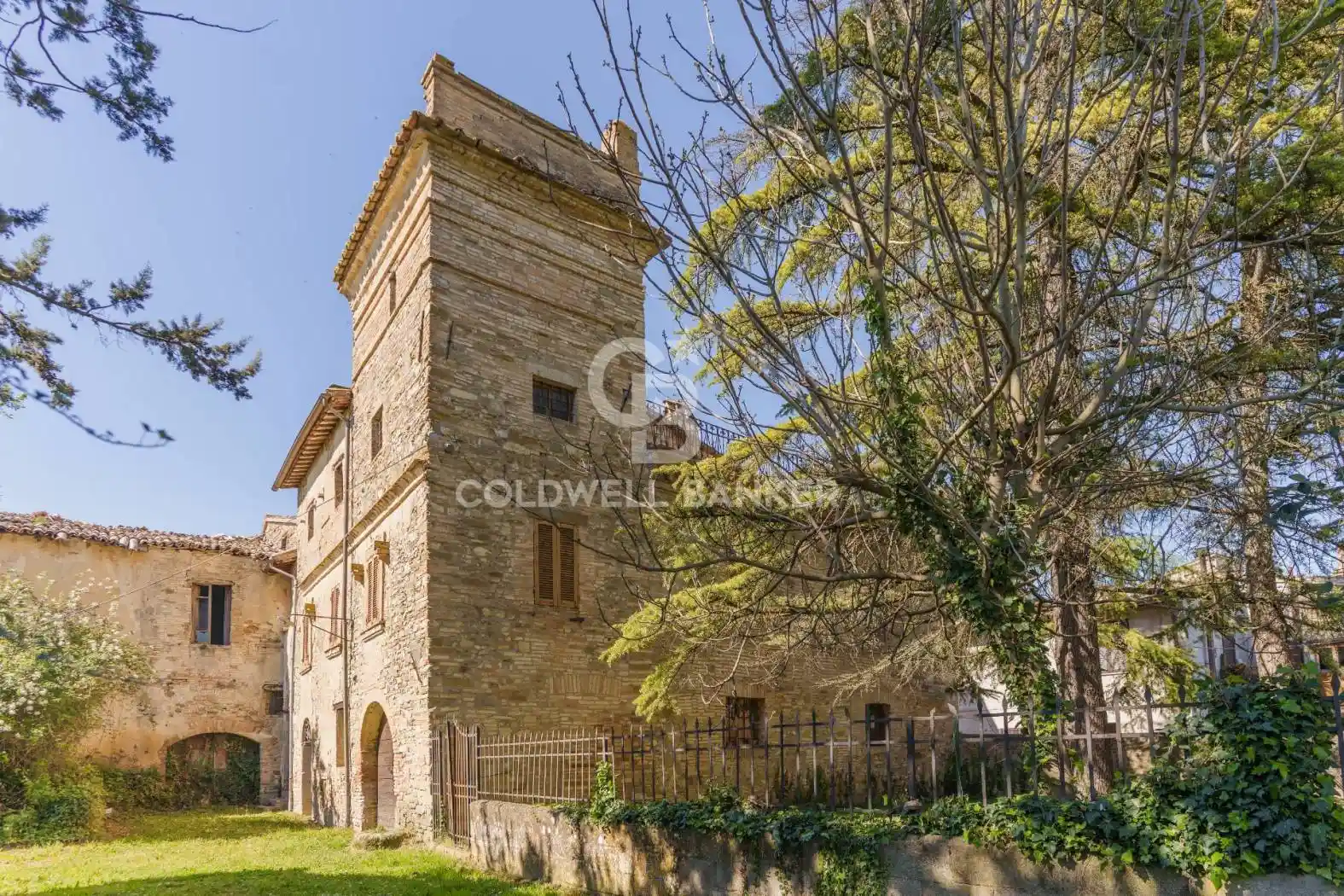 Casa indipendente in vendita a Bevagna