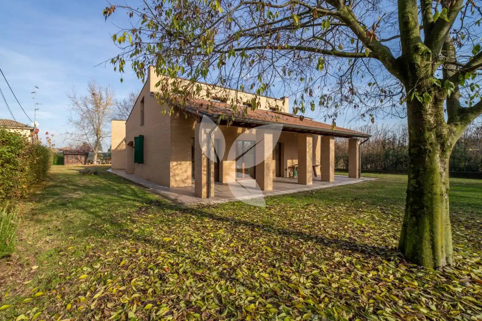 Villa in vendita a Montechiarugolo