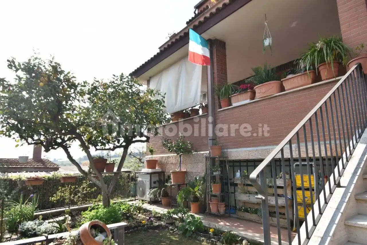 Villa in vendita a Roma