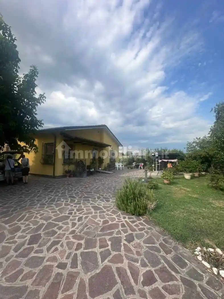 Villa in vendita a Rovigo