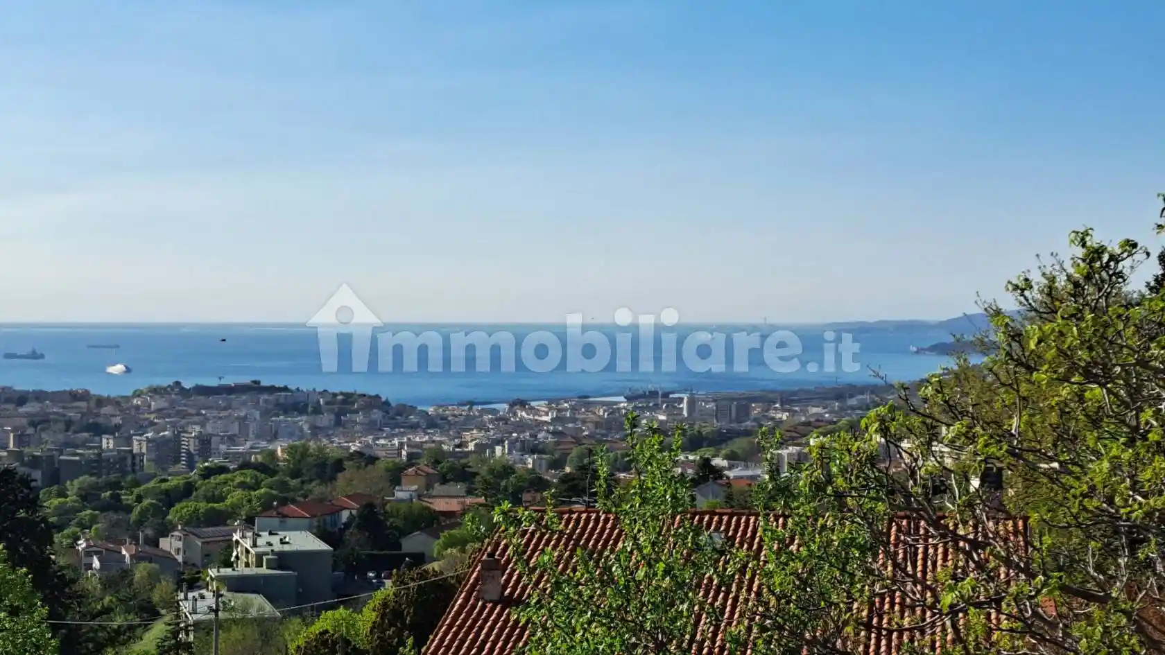 Appartamento in vendita a Trieste