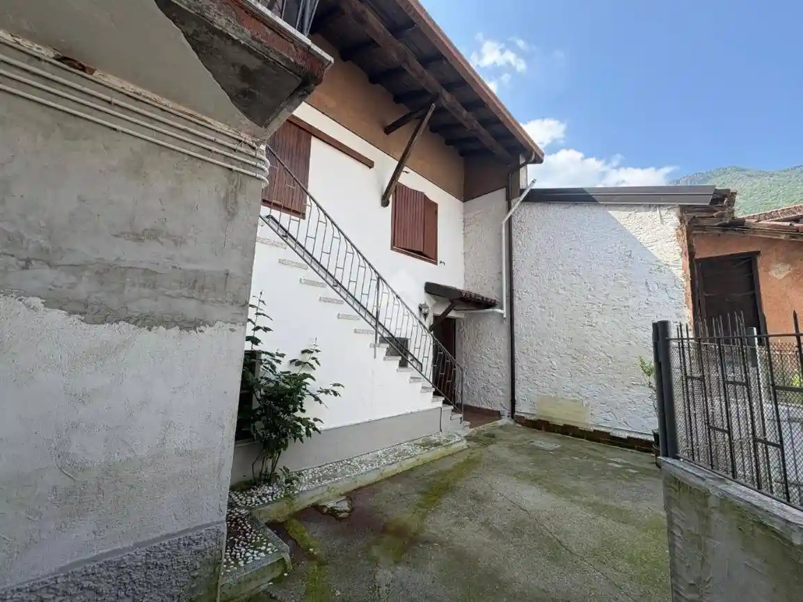 Rustico - Casale in vendita a Sovere