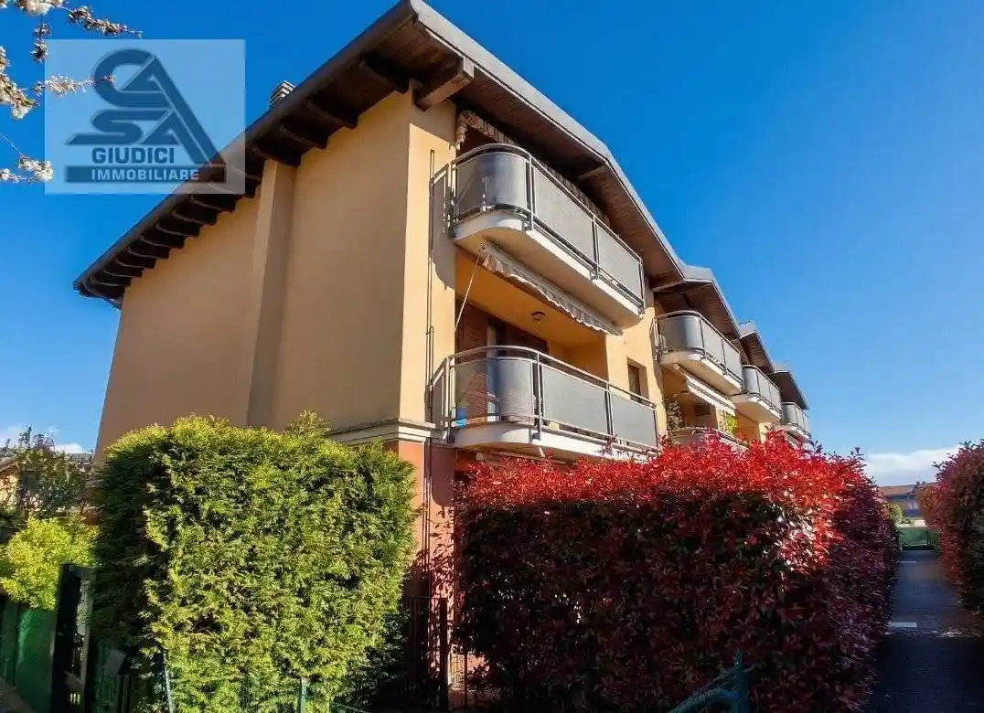 Appartamento in vendita a Rovellasca