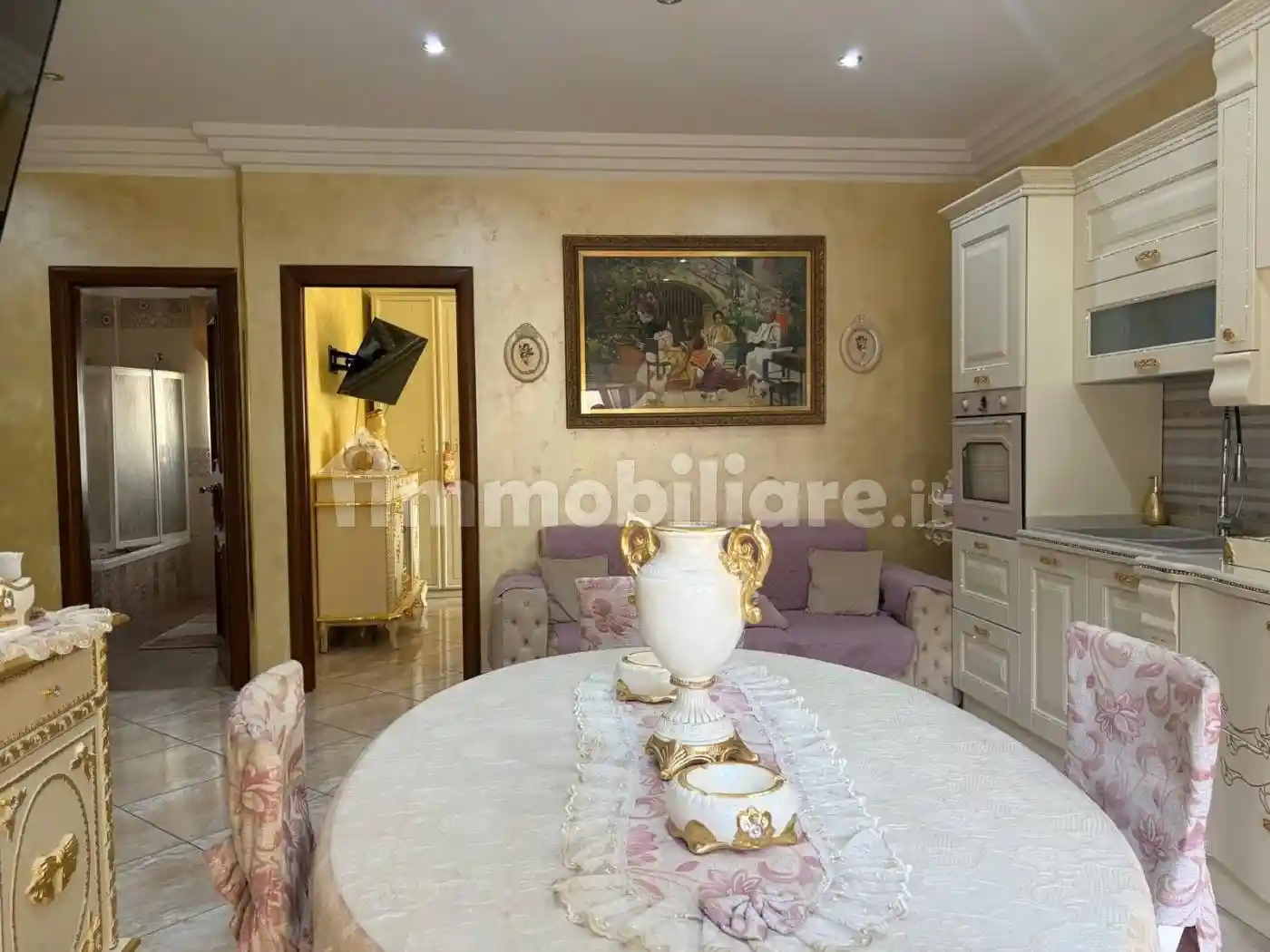 Appartamento in vendita a Napoli