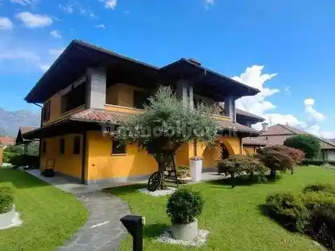 Villa in vendita a Gravellona Toce