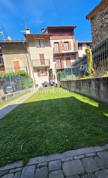 Casa indipendente in vendita a Tirano