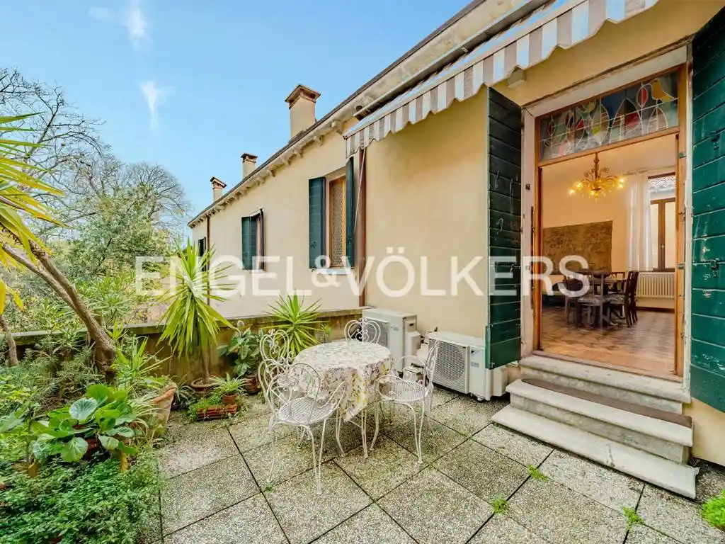 Appartamento in vendita a Venezia