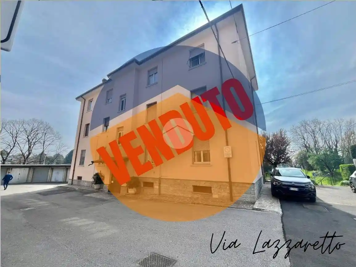 Appartamento in vendita a Carate Brianza