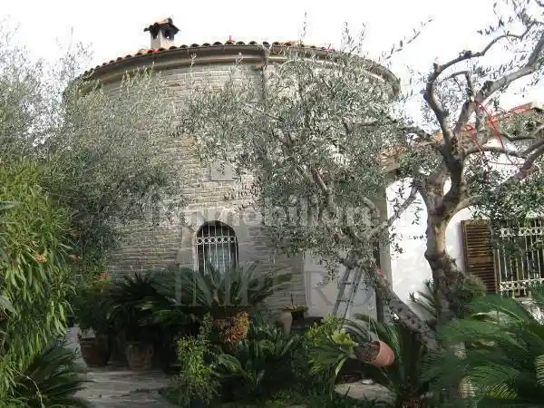 Villa in vendita a Ventimiglia