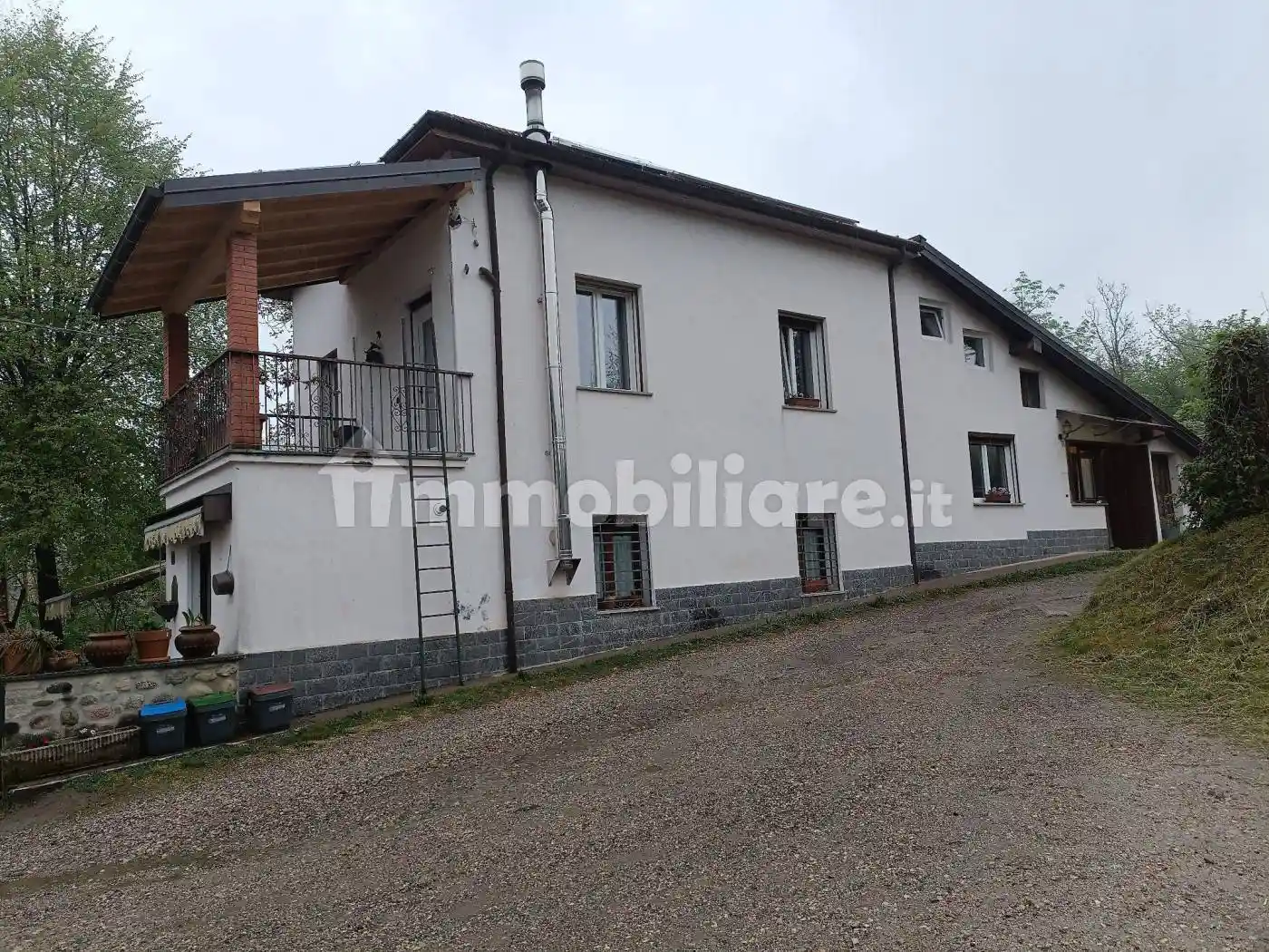 Rustico - Casale in vendita a Varese