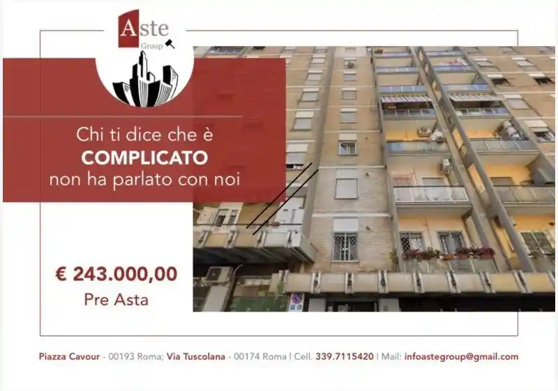 Appartamento in vendita a Roma
