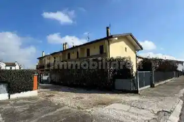 Villetta a schiera in vendita a Cona