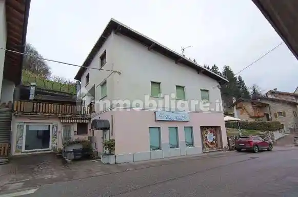 Appartamento in vendita a Lamon