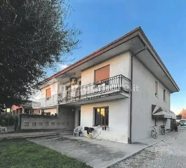 Villa in vendita a Santa Maria di Sala