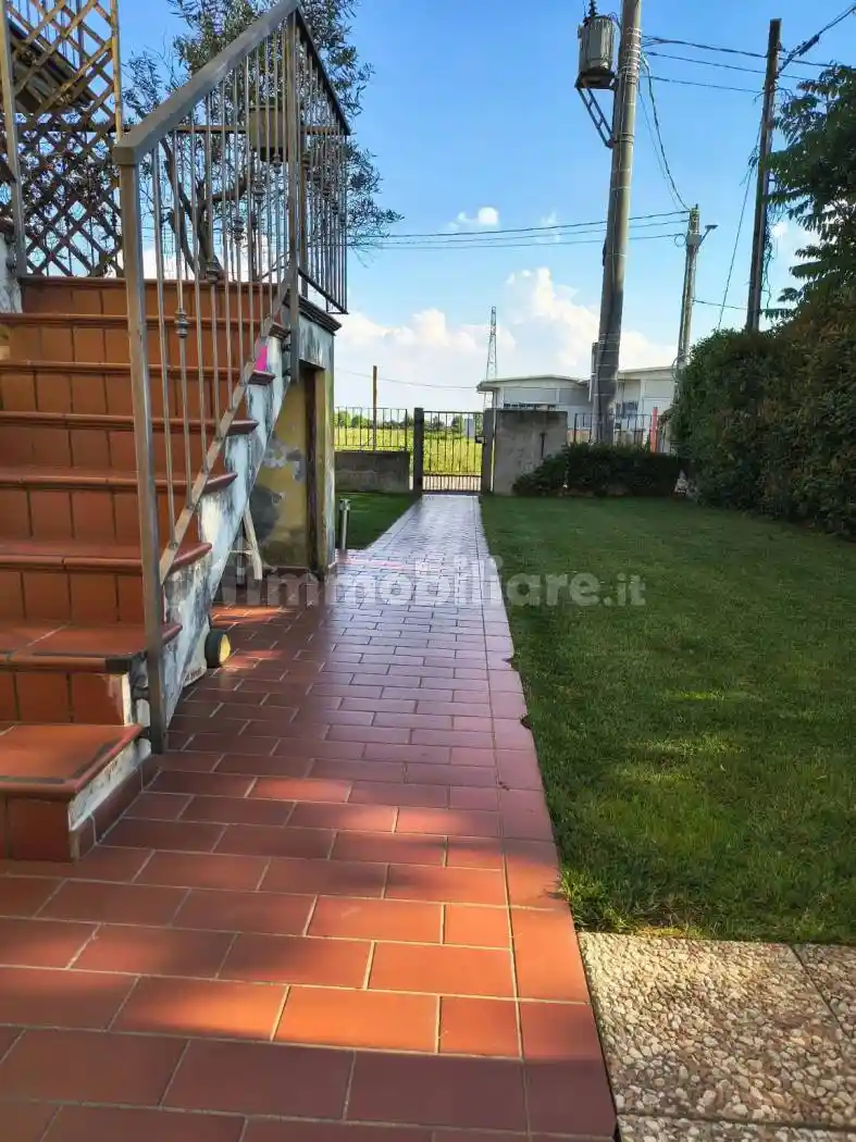 Appartamento in vendita a Rovato