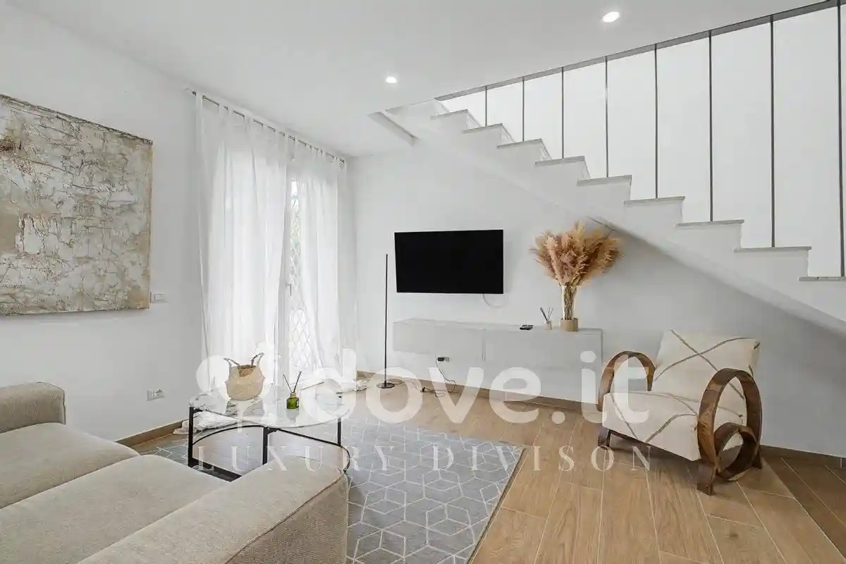 Villa in vendita a Fiumicino